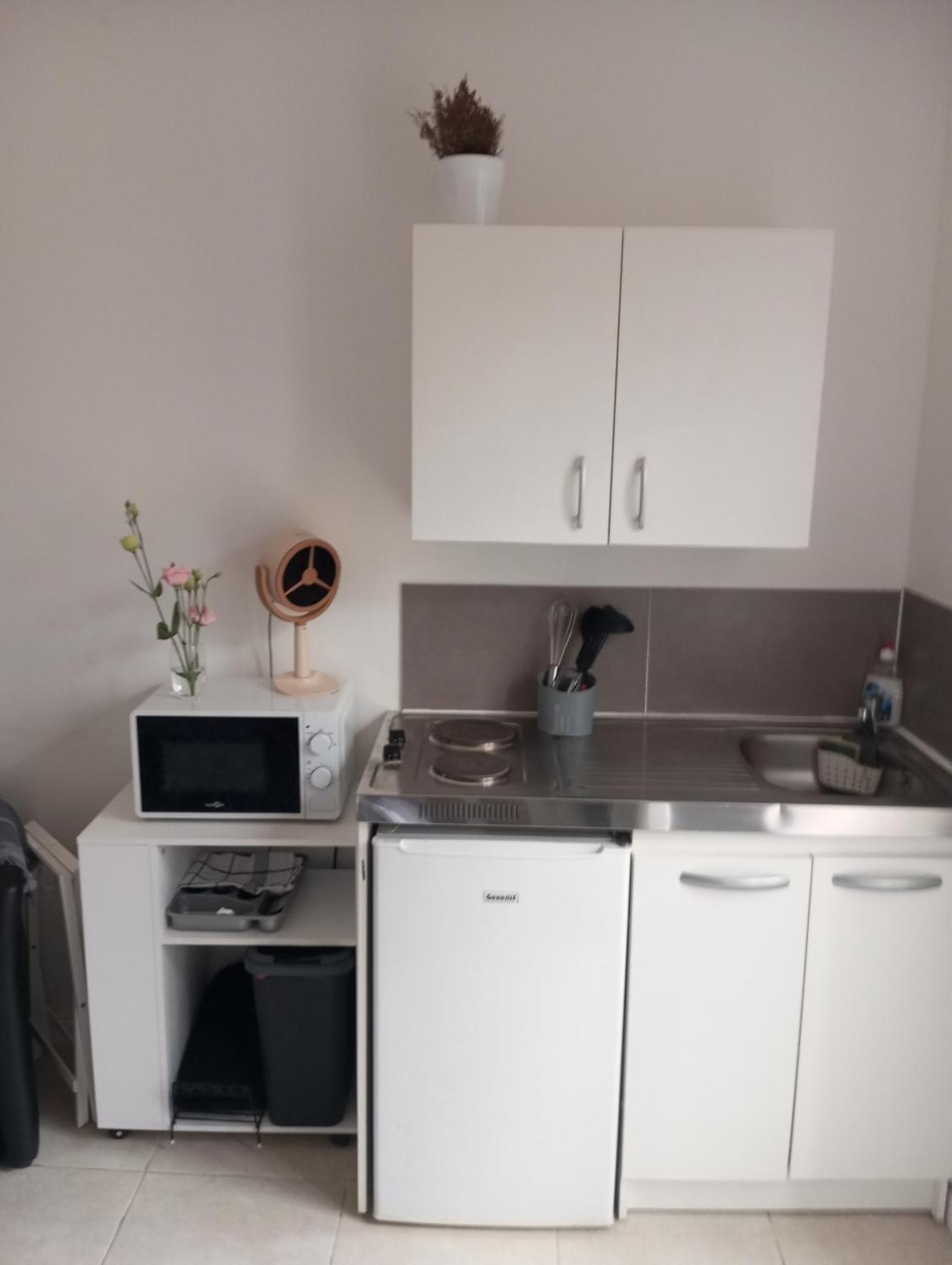 קאן סור מר Studio De 14M2 Dans Une Maison מראה חיצוני תמונה
